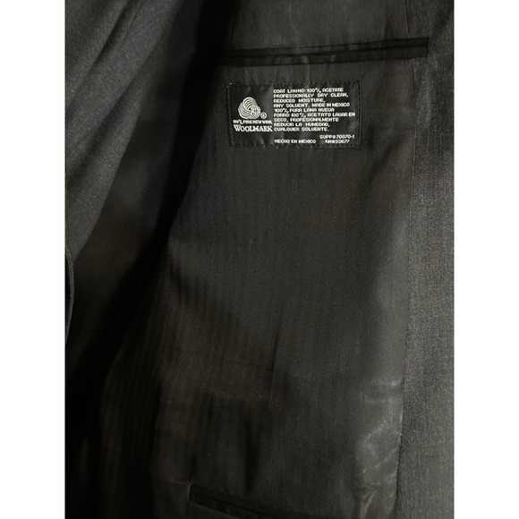 Stafford Men's Gray 2PC Suit 43R Blazer & 38x30 Slacks | Gray Sport Coat Set - Picture 4 of 12